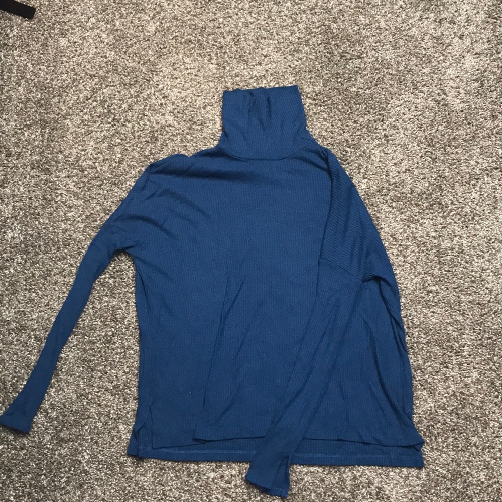 🕊AERIE TURTLENECK